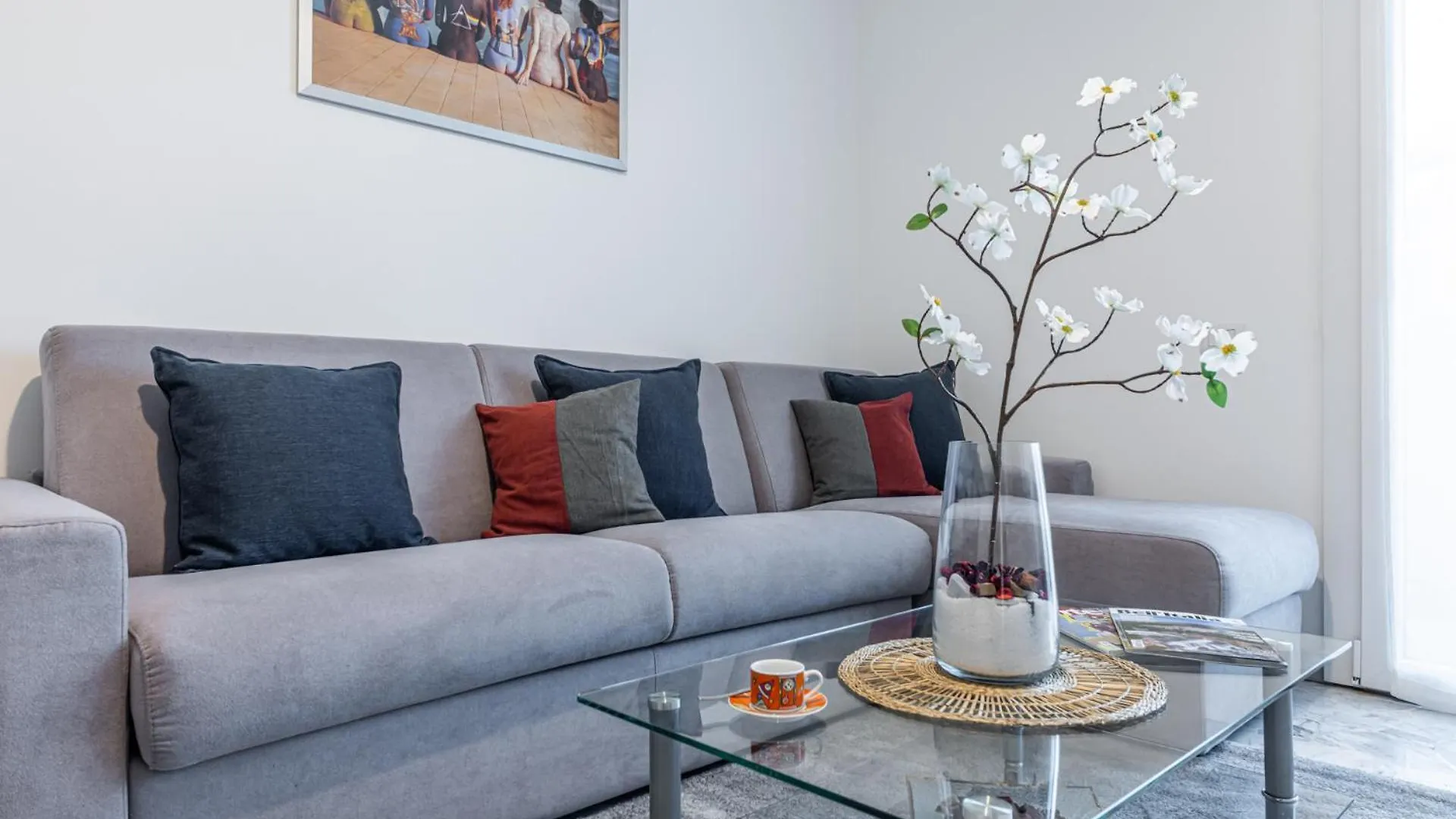 Apartment Brentahouse - 5 Stops To Duomo Centro By Metro M3 Milan Italy