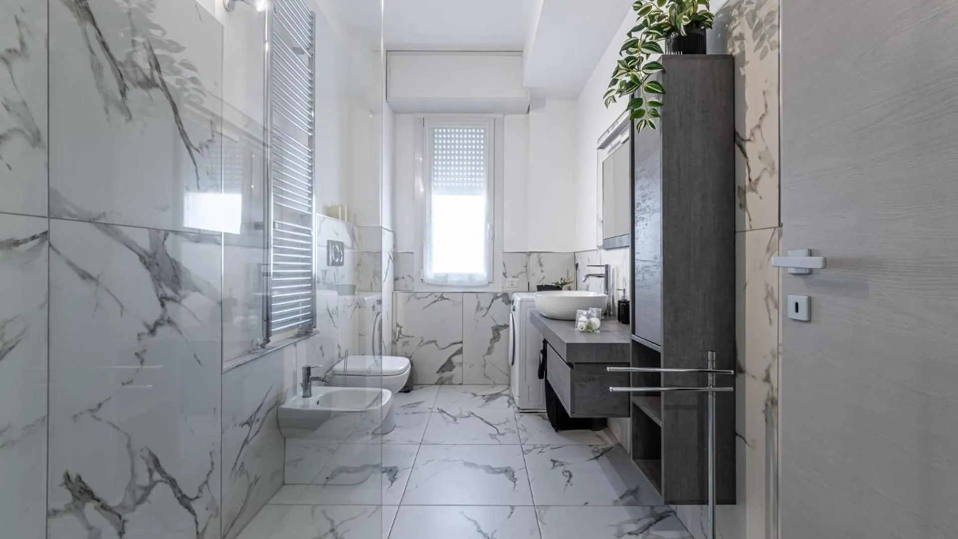 Brentahouse - 5 Stops To Duomo Centro By Metro M3 Milan